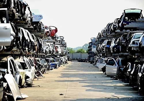Environmental Benefits of Auto Recycling in Englewood